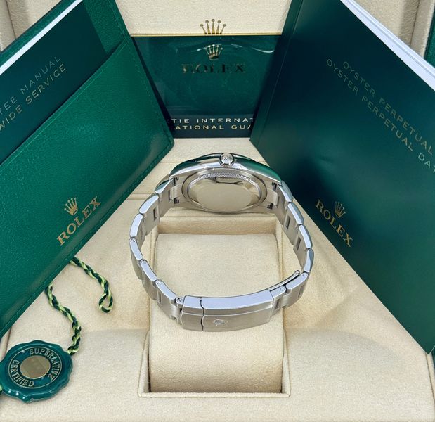 Rolex Oyster Perpetual 126000